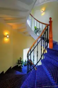 Le Petit Charme-Inn - 9