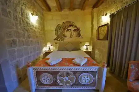 Caftan Cave Suites - 20