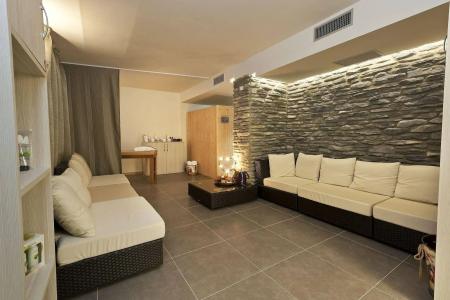 Hb Aosta & Balcony Spa - 4
