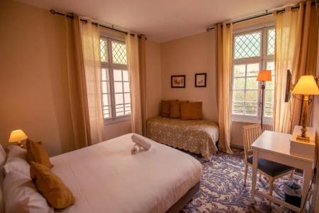 Best Western Plus Le Donjon - Cœur de La Cité Médiévale - 88
