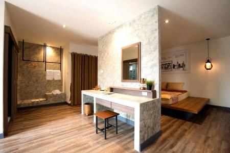 Boutique Poo-Yai Lee - 3