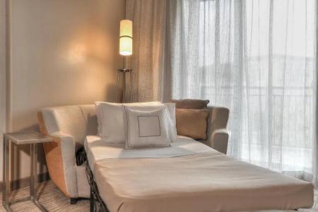 Courtyard by Marriott - 121
