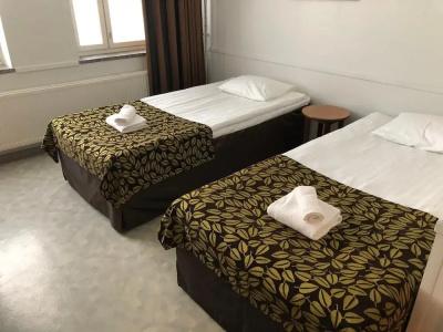 Budget Easystay - 5