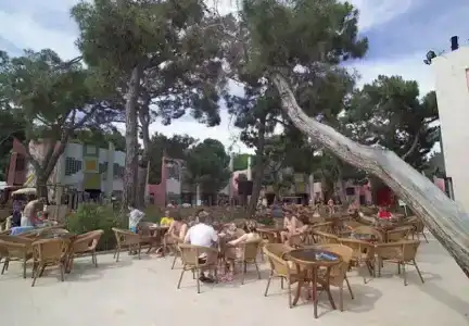 Blue Waters Club - 15