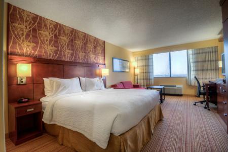 Courtyard by Marriott - 2