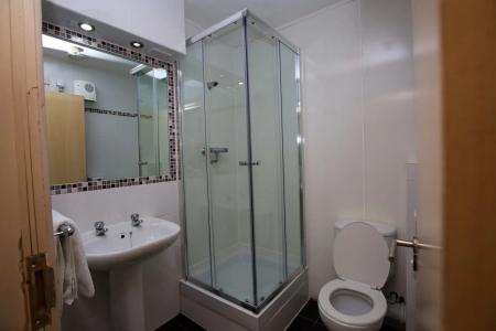 International Inn - 7