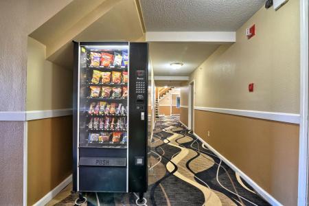Quality Inn - 11