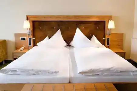 Parkhotel - 3