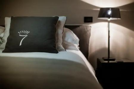 Seven Historical Suites - 32