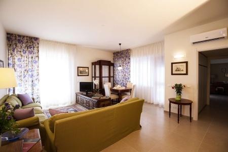 Marbela & Suites - 41