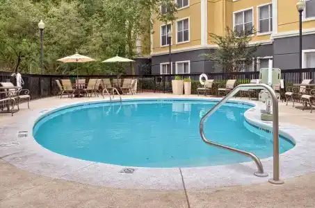 Homewood Suites by Hilton - 12