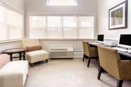 Quality Inn & Suites - - 3