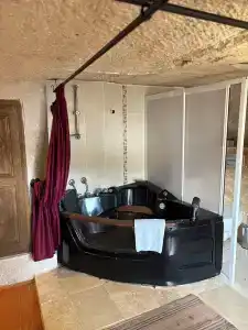 Babayan Evi Cave Boutique - Boutique Class - 42