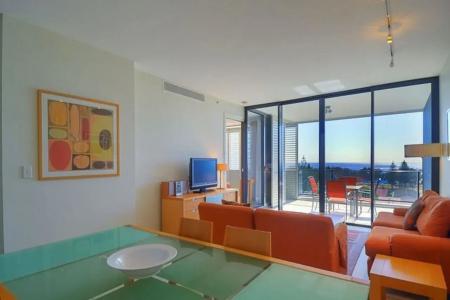 Ultra Broadbeach - 18