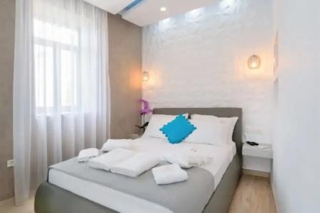 Diamond Luxury Suites - 71