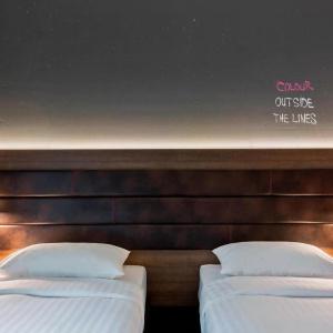 Moxy Frankfurt East - 33