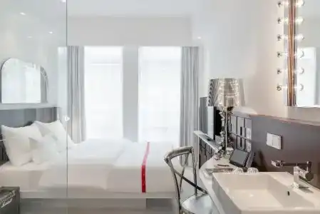 Ruby Coco Dusseldorf - 44
