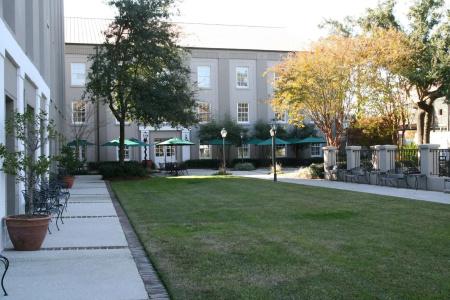 Hampton Inn Charleston-Historic District - 21