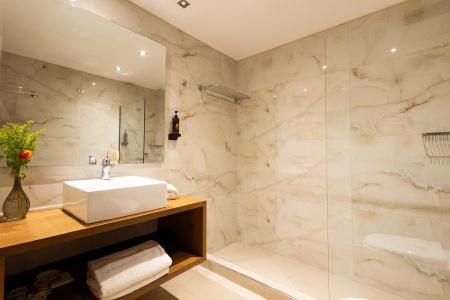 Best Western Plus Embassy - 9