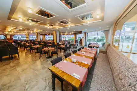 SunConnect Grand Ideal Premium - 28