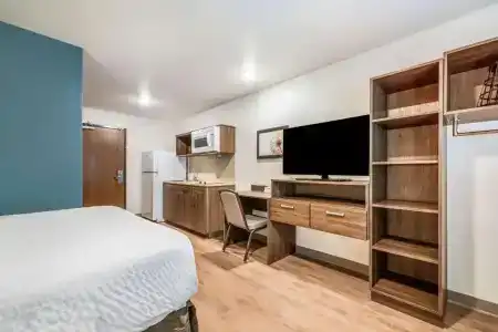 WoodSpring Suites Orlando Kissimmee Maingate - 24