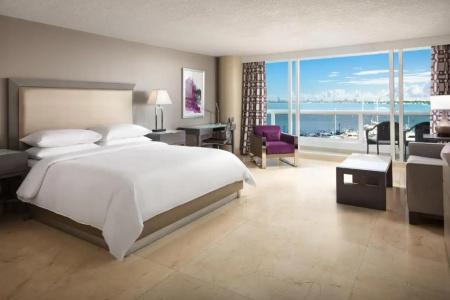 DoubleTree by Hilton Grand Biscayne Bay - 76