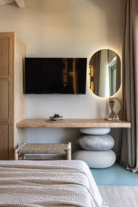 Blue Carpet Luxury Suites - 122