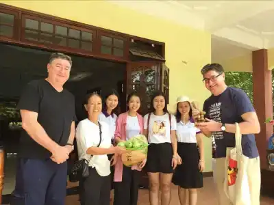 Thanh Nien - 23