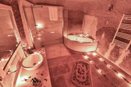 Mosaic Cave - 49