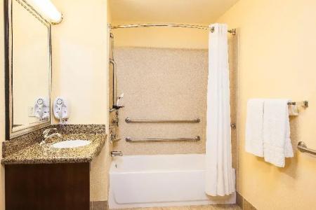 Staybridge Suites Airport, An Ihg - 98