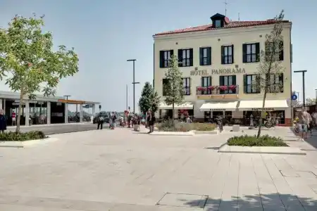 Panorama - 11