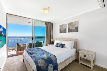 Crystal Bay On The Broadwater - 415