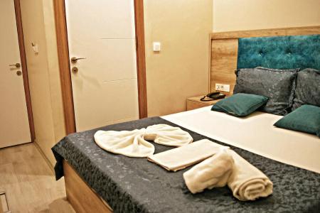Destinia Pera Suites - 2