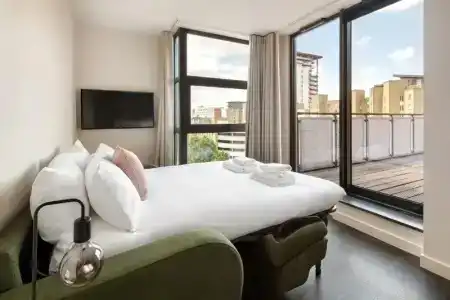 Marlin Canary Wharf - 109
