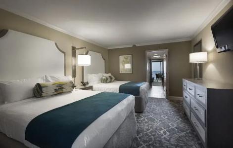 Breakers Resort - 222