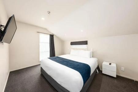 315 Riccarton - 37