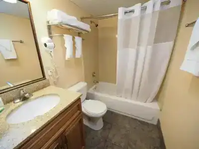 Marjac Suites Virginia Beach Oceanfront - 34
