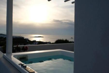 Ostraco Suites - 201