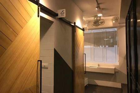 Bed One Block Hostel - 14
