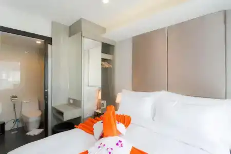 6th Avenue Surin Beach - 58