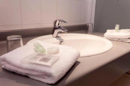 Hôtel Paradis - 127