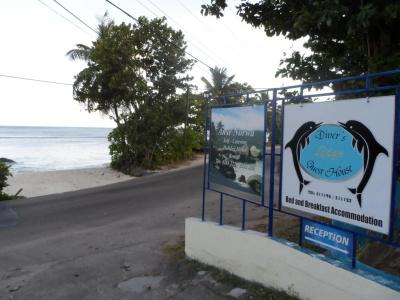 Divers Lodge Guest House - 13