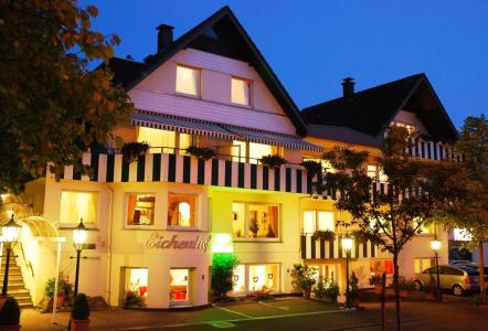 Antik-Eichenhof - 0