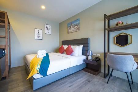 Triple L Patong Beach Phuket - 113