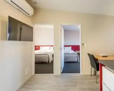 C-Motel - 46