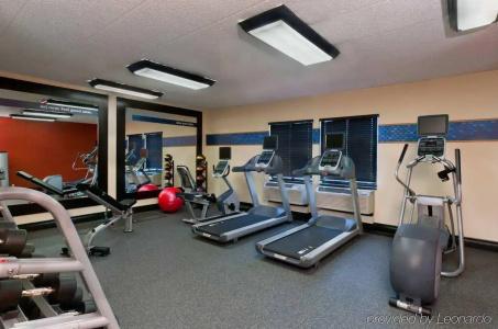 Hampton Inn Northwest - 14