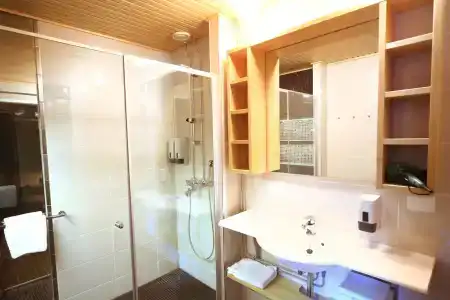 Levi Spa - 7