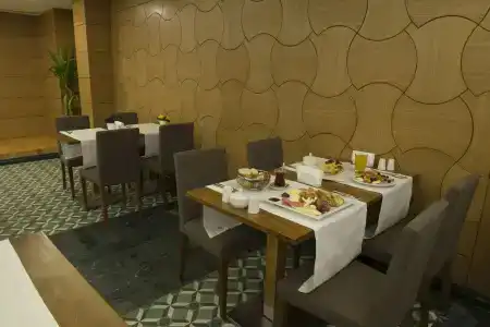 Cumbali Plaza - 19