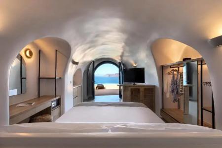 Olvos Luxury Suites - 39