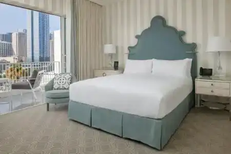 The Beverly Hilton - 63